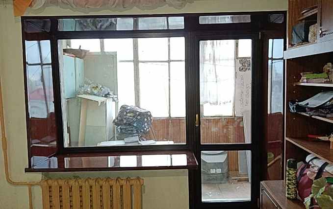 Окна Veka c ламинацией, цвет махагон 1