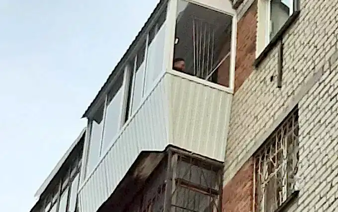 Установка тёплого балконного блока и раздвижного балкона 0
