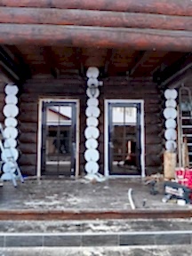 Установка входных дверей в коттедже, п. Хрустальный